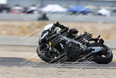 media/Apr-18-2025-CVMA Friday Practice (Fri) [[88baa45499]]/Racer 3/Session 5 (Turn 14 Tip In)/